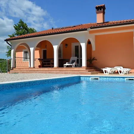 Zahtila * Labin (Istria)