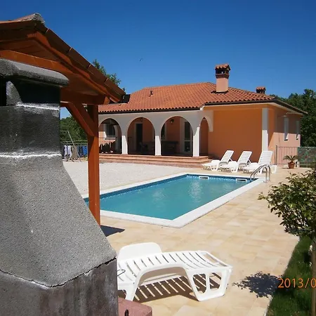 Apartment Zahtila Labin (Istria)