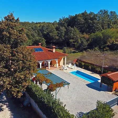 Zahtila Labin (Istria)