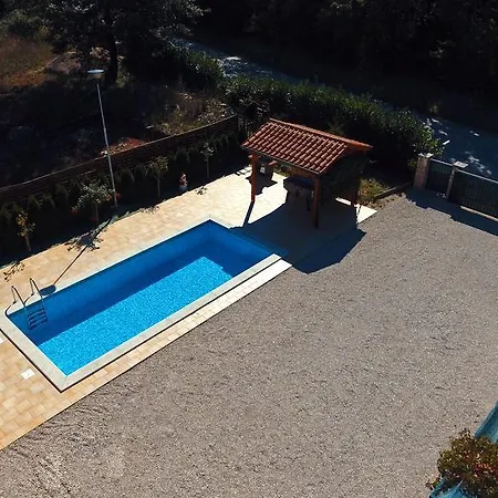 Zahtila Labin (Istria)