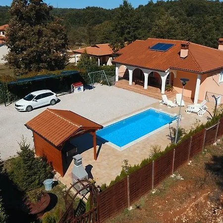 Apartment Zahtila Labin (Istria)